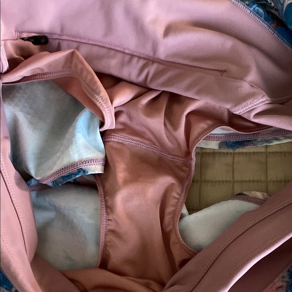 Oiselle Pink and Blue Marble Mac Roga Running Shorts Size 4 - Picture 4 of 4